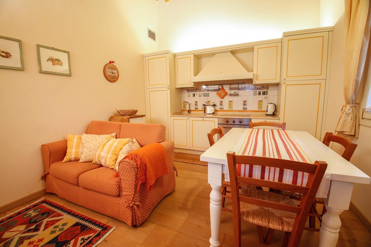 Casa Montecuccoli มอนเตลูโป ฟิโอเรนติโน ภายนอก รูปภาพ